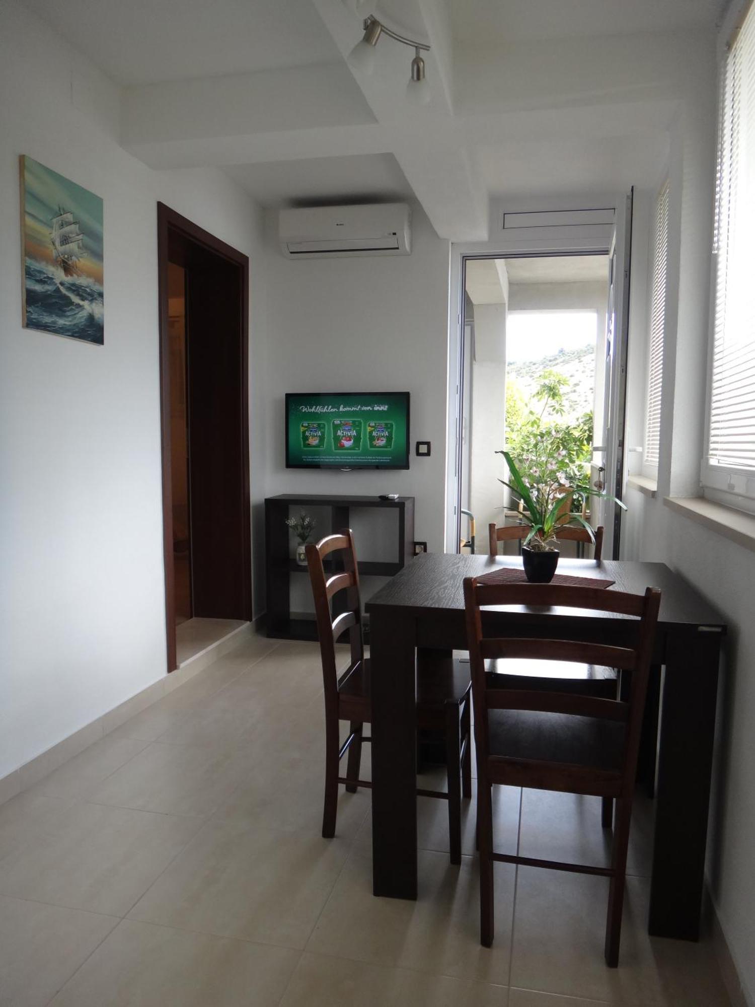 Apartments Selina Vinišće Eksteriør billede