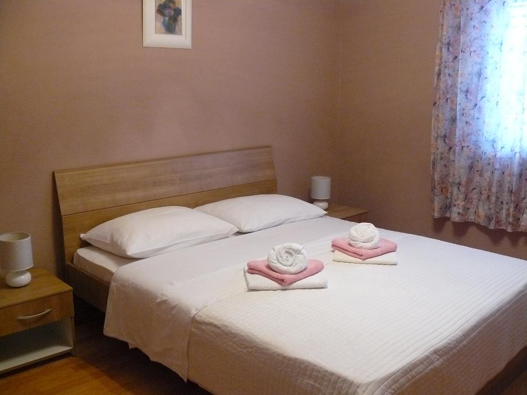 Apartments Selina Vinišće Værelse billede