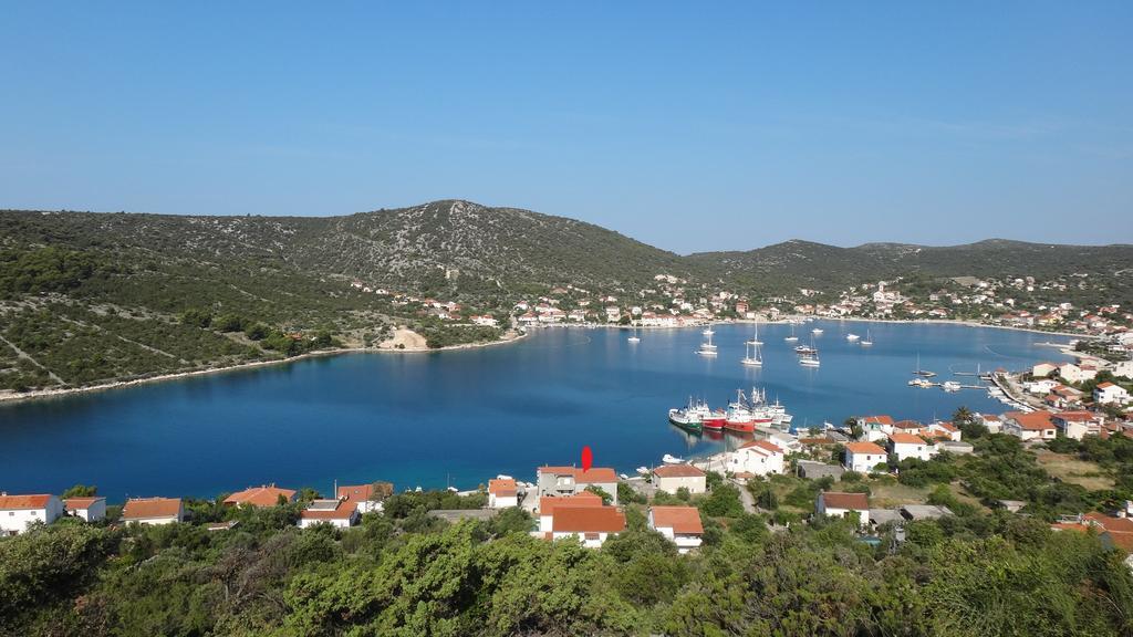 Apartments Selina Vinišće Eksteriør billede