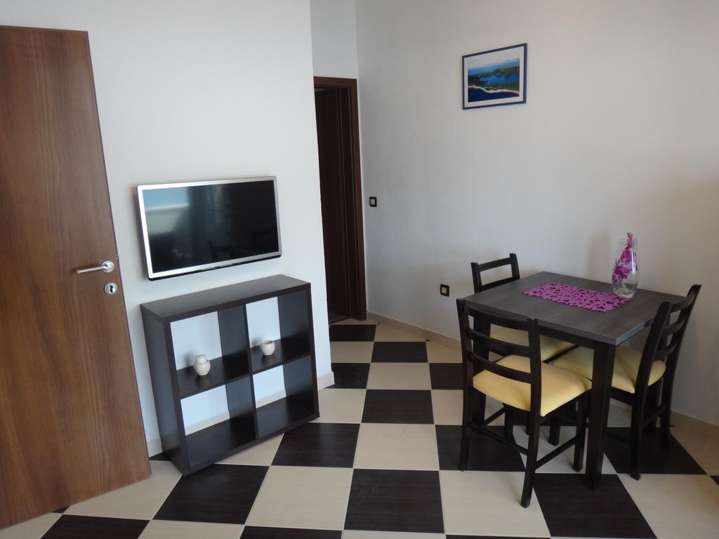 Apartments Selina Vinišće Værelse billede