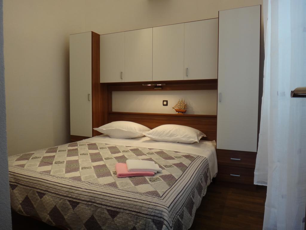 Apartments Selina Vinišće Værelse billede